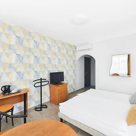Lorelei Adults Only Bed and breakfast