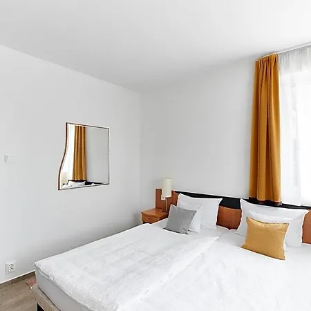 Lorelei Adults Only B&B 기에네스디아스